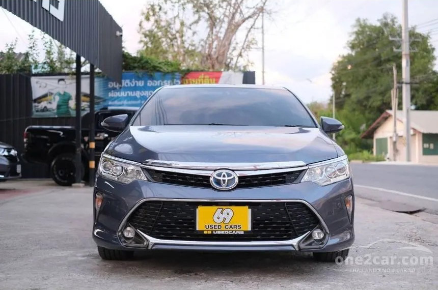 Toyota Camry 2.5 (ปี 12-18) Hybrid Sedan 2016