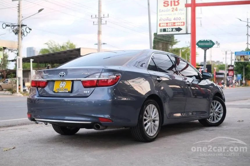 Toyota Camry 2.5 (ปี 12-18) Hybrid Sedan 2016